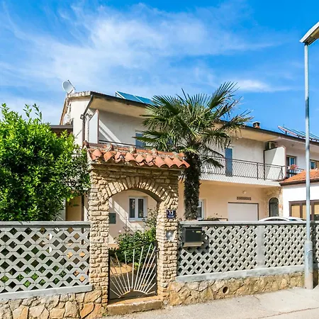 Apartment Aleksic - App Mali A2 - Mpolo *